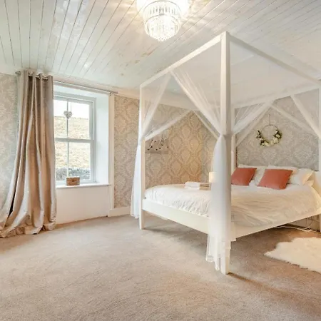4 Bed In Oc-c34669 펜션 Nenthead